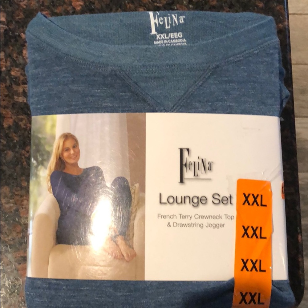 Lounge set/ comfortable pajamas